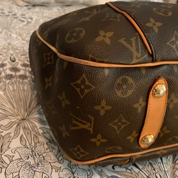 Louis Vuitton Galliera PM - Picture 9 of 17